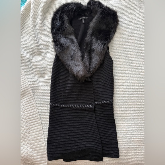 White House Black Market Black Faux Fur-Trim Sleeveless Knit Vest - Picture 4 of 13